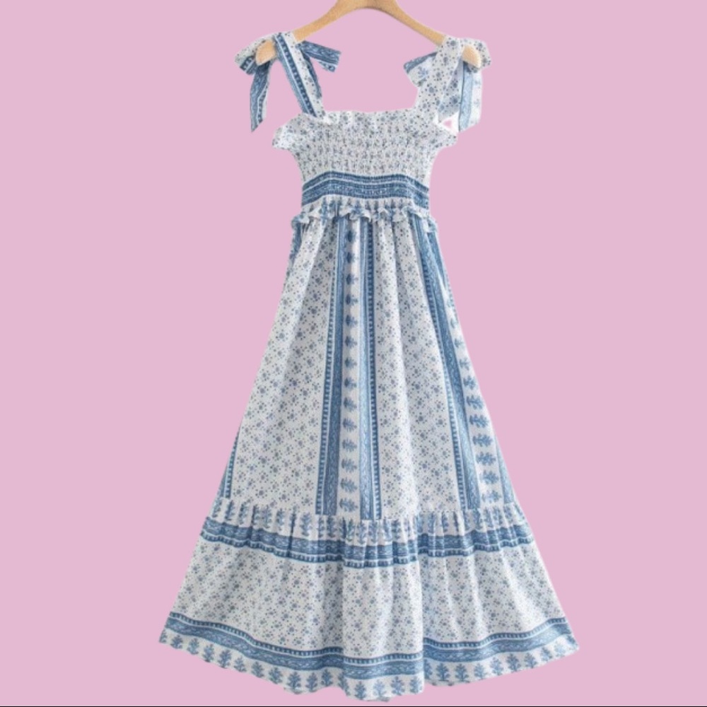 Maxi dress Mediterranean print